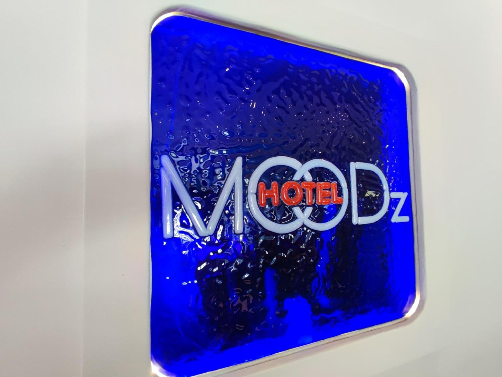 Hotel MOODz Pont-Eveque Zewnętrze zdjęcie