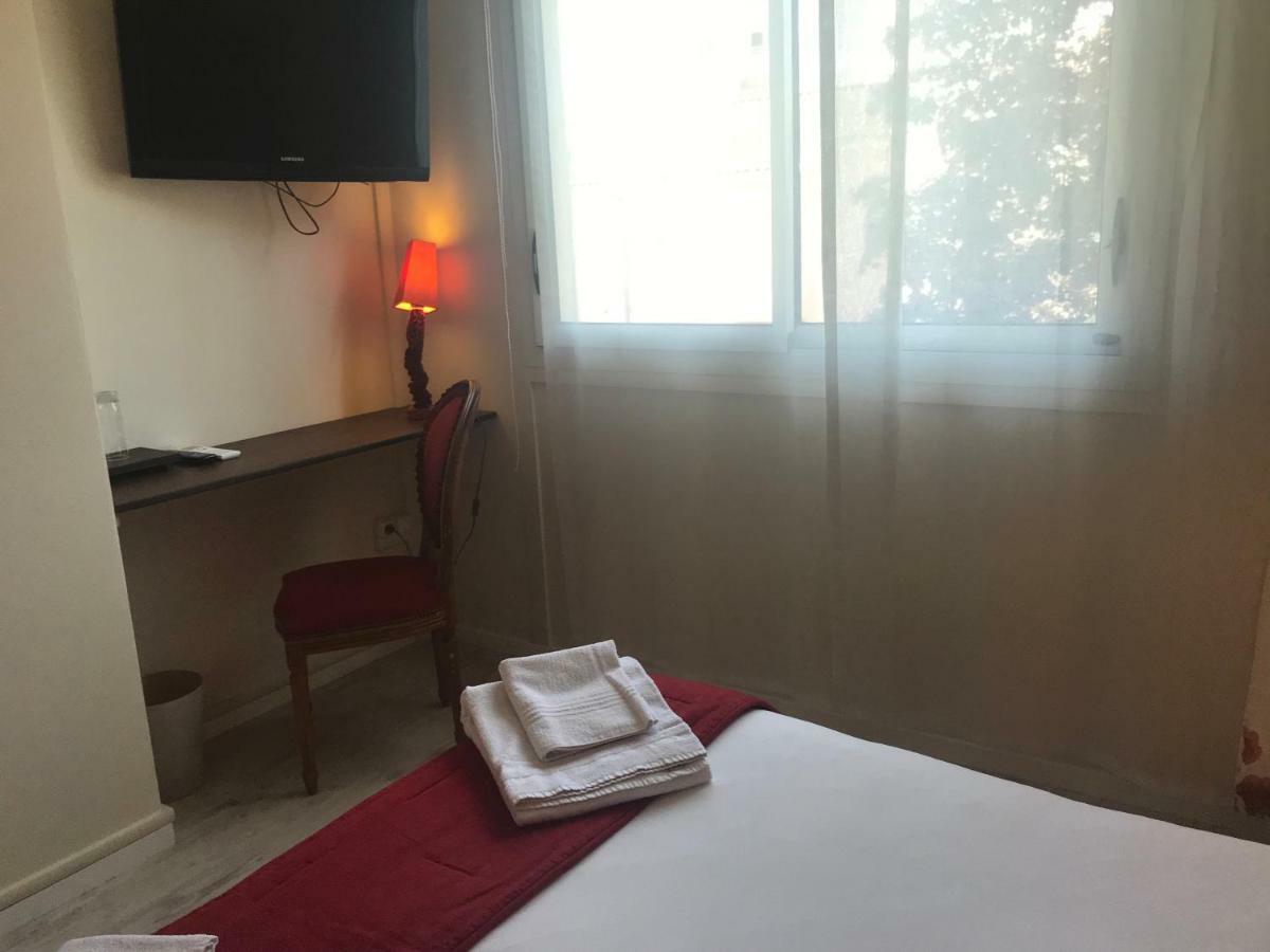 Hotel MOODz Pont-Eveque Zewnętrze zdjęcie