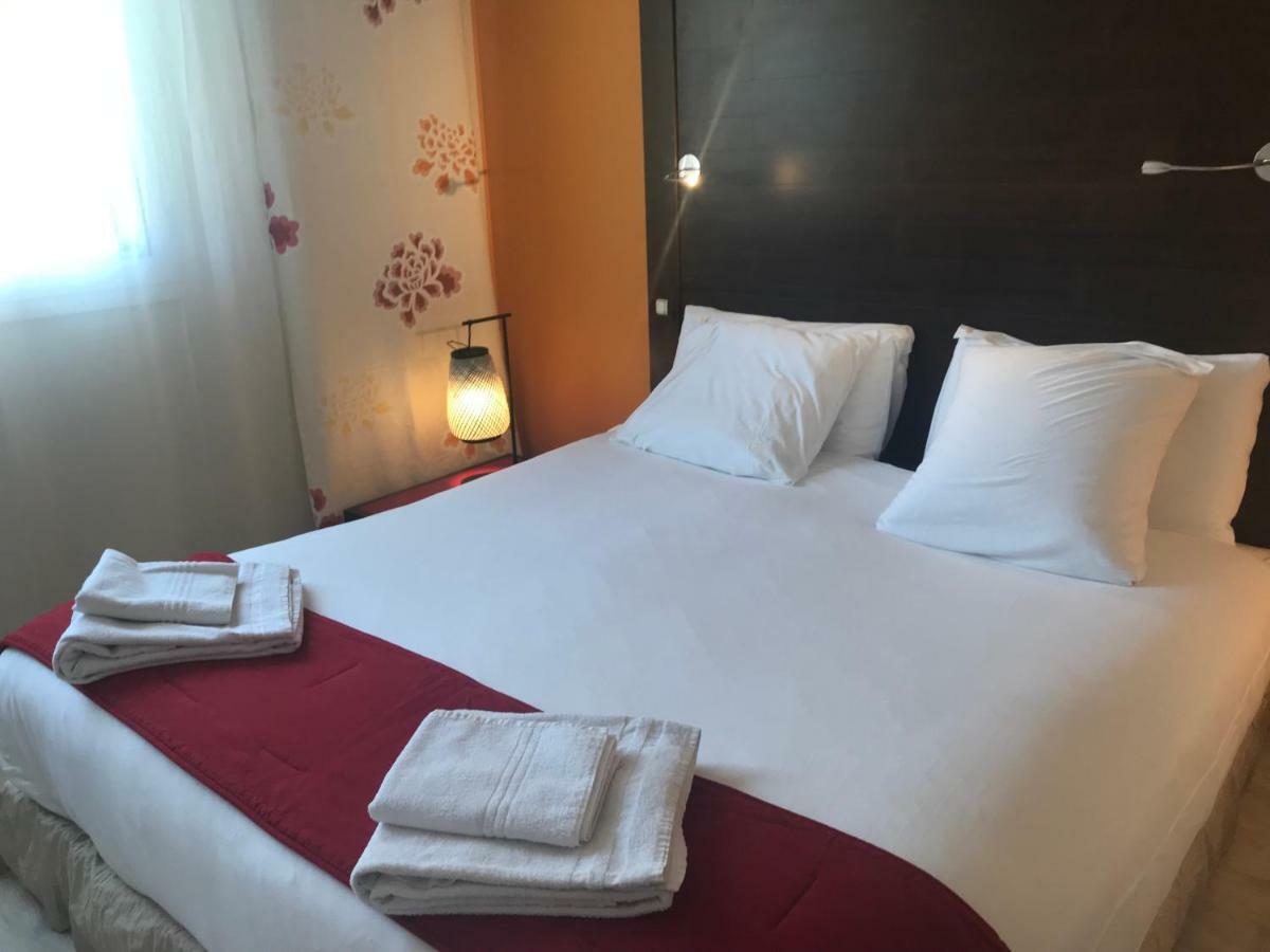 Hotel MOODz Pont-Eveque Zewnętrze zdjęcie