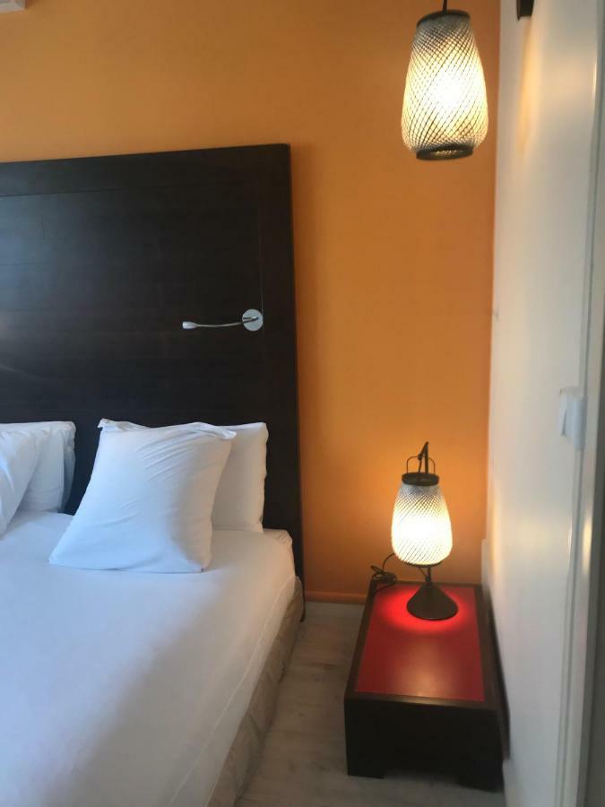 Hotel MOODz Pont-Eveque Zewnętrze zdjęcie