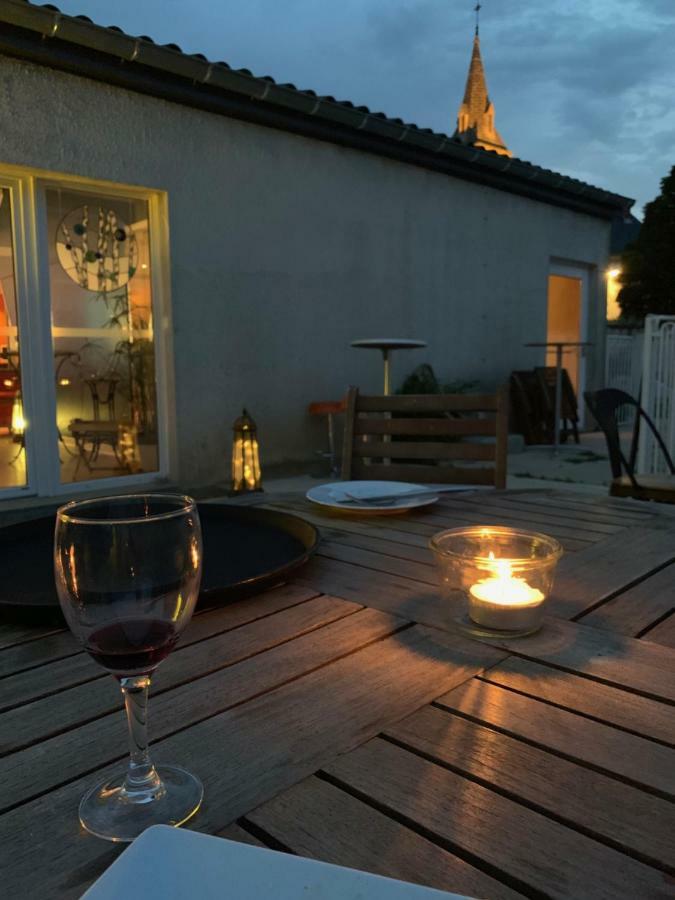 Hotel MOODz Pont-Eveque Zewnętrze zdjęcie
